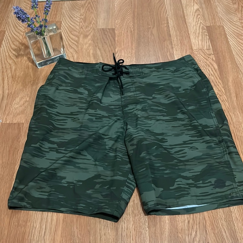 Hollister Camo Green Swim Shorts Sz 34